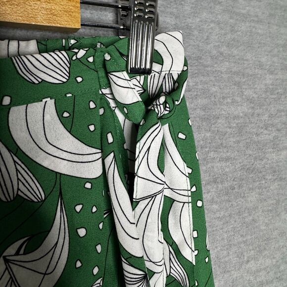 Max Studio Wrap Skirt Womens Size S Green Floral Flowy Midi Cottagecore Kelly - Picture 3 of 7